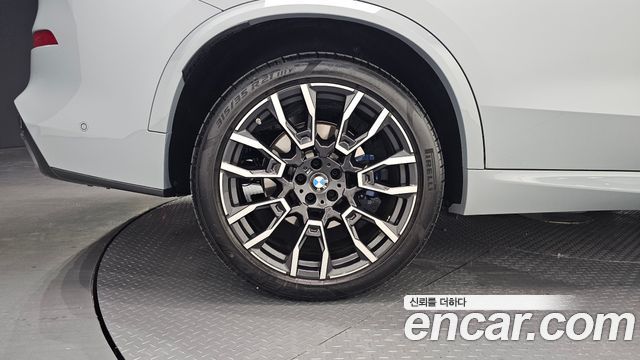 BMW X5 xDrive 30d M Sport — пробег 5 044 км — фото 5 из 5