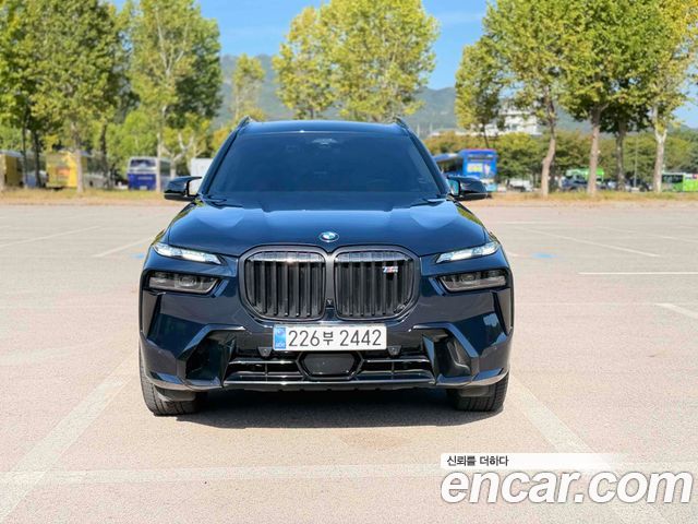 BMW X7 M60i xDrive First Edition 6STR — пробег 22 000 км — фото 3 из 5
