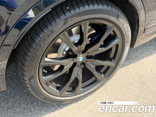 BMW X7 M60i xDrive First Edition 6STR — пробег 22 000 км — фото 5 из 5