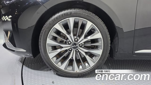 Kia K8 из Кореи Encar