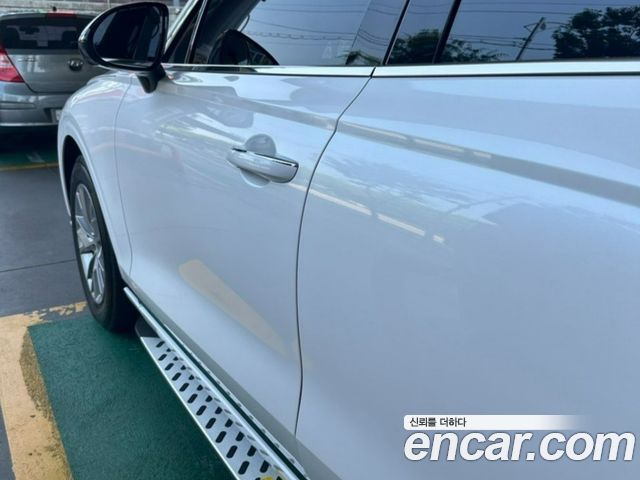 Genesis GV70 2.5T Gasoline AWD — пробег 18 500 км — фото 5 из 5